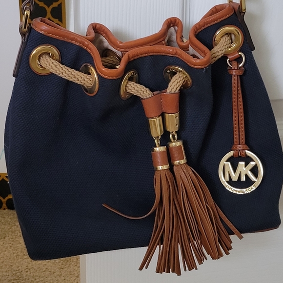 Michael Kors Midi  Marina Canvas Shoulder  Handbag Blue Crossbody 8x11 - Picture 4 of 6